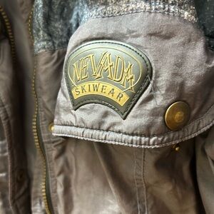 Used Nevada Ski Wear
